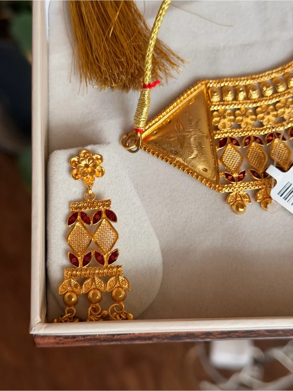 Premium Gold plated brass Indian tradi Traditional style Necklace Set